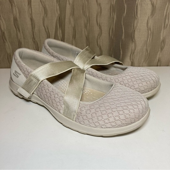 Skechers Go Walk Lite Goga Mat Women's 8 Natural Mary Jane Slip On Divine 15467 - Picture 1 of 15